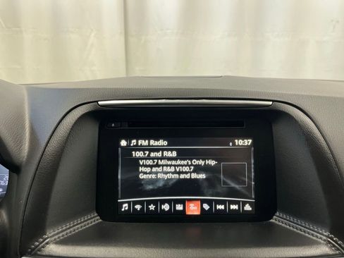 Used 2016 MAZDA CX-5 Touring image 17