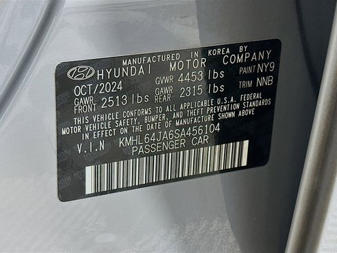 Used 2025 Hyundai Sonata SEL FWD image 12