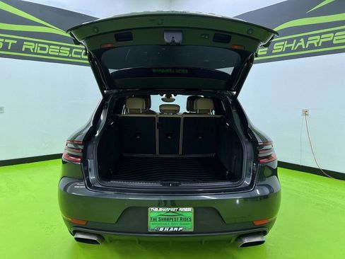 Used 2018 Porsche Macan AWD/4WD image 9