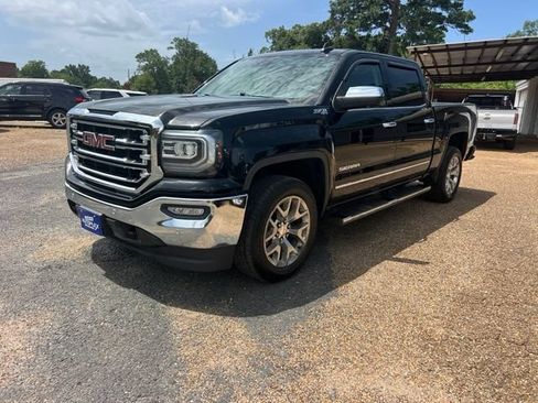 Used 2018 GMC Sierra 1500 SLT AWD/4WD image 3
