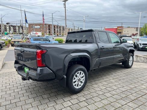 New 2026 Toyota Tacoma SR5 AWD/4WD image 5