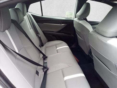 Used 2026 Toyota Camry SE w/ Convenience Package FWD image 13