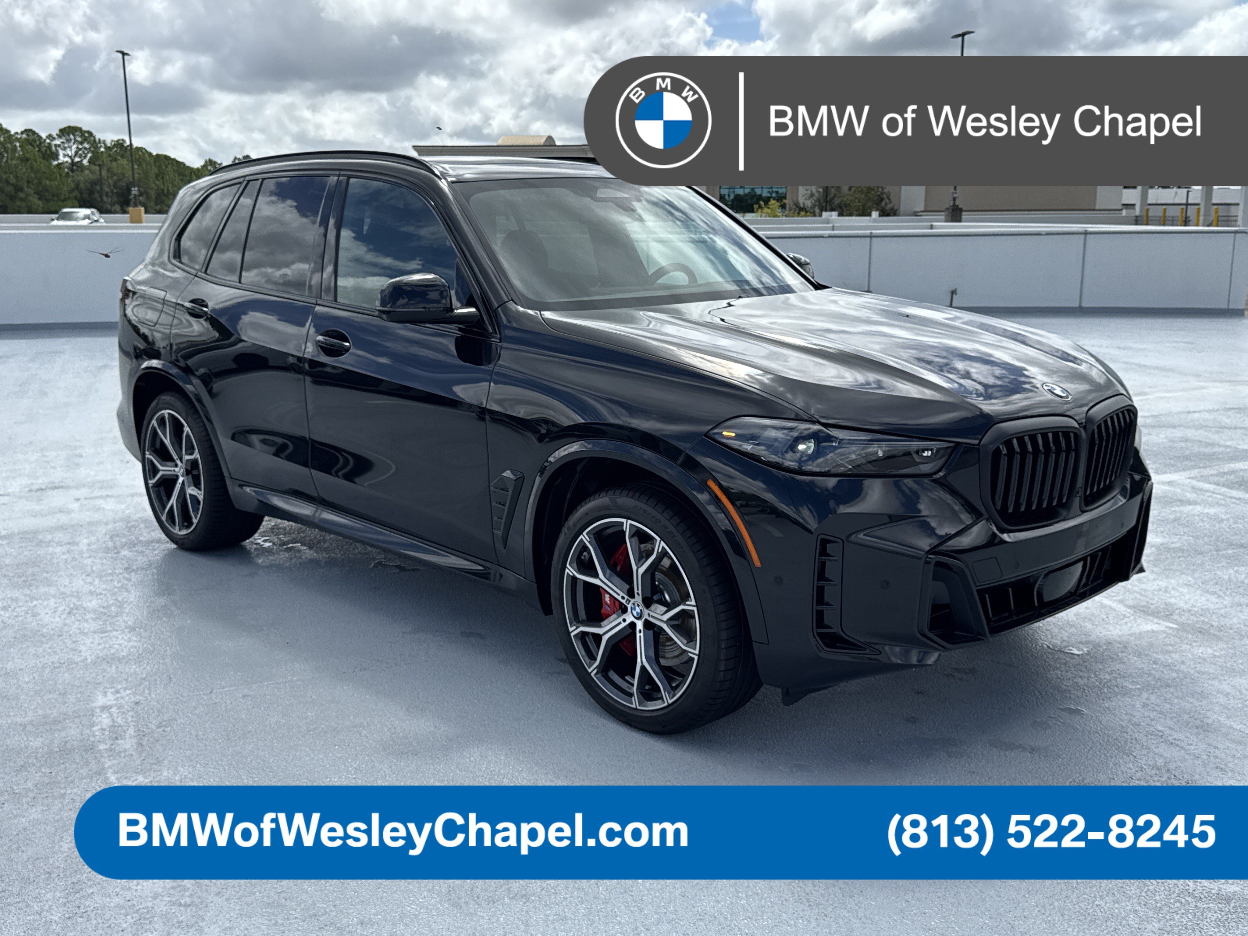 New 2026 BMW X5 xDrive40i w/ M Sport Package AWD/4WD image 1
