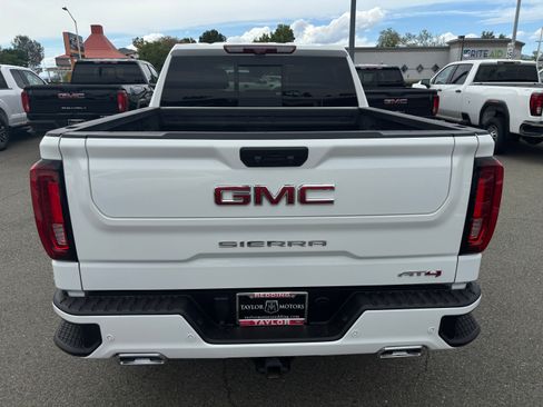 Used 2023 GMC Sierra 1500 AT4 w/ AT4 Premium Package image 6