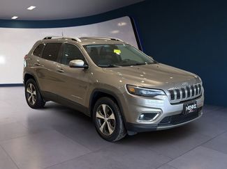 Used 2019 Jeep Cherokee Limited AWD/4WD video 1