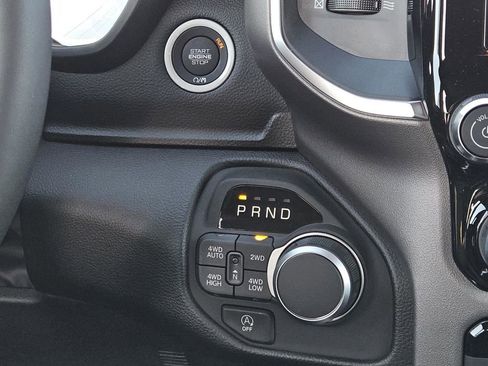 New 2026 RAM 1500 Big Horn AWD/4WD image 15