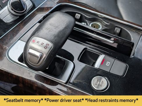 Used 2015 Audi A8 L 4.0T image 9