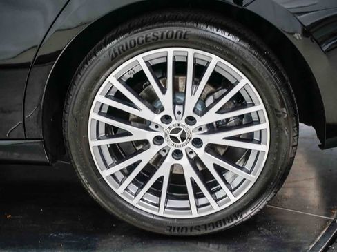 Used 2024 Mercedes-Benz CLA 250 image 10