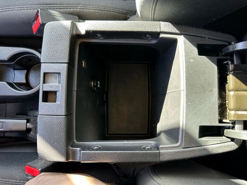 Used 2012 Jeep Wrangler Unlimited Sport image 47