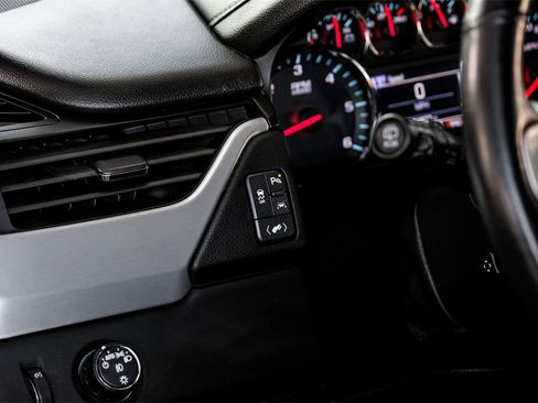 Used 2018 GMC Yukon SLT w/ Open Road Package image 27