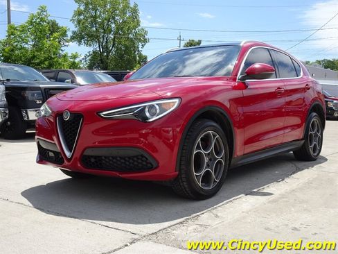 Used 2018 Alfa Romeo Stelvio Ti AWD/4WD image 3