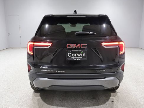 Used 2025 GMC Terrain Elevation AWD/4WD image 3