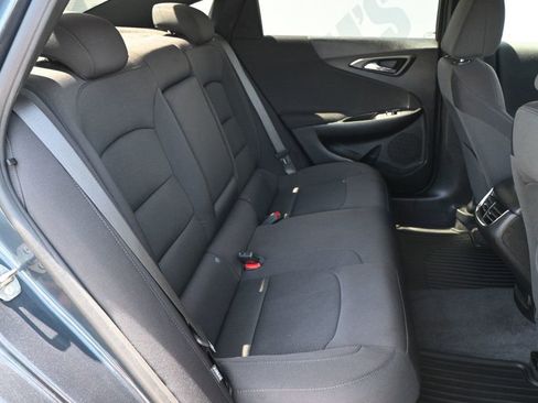 Used 2021 Chevrolet Malibu LT FWD image 17
