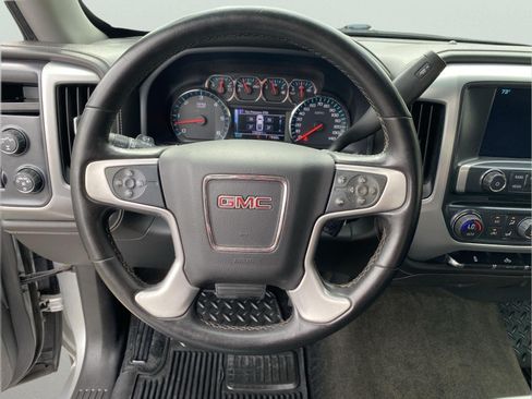 Used 2017 GMC Sierra 1500 SLE w/ SLE Value Package AWD/4WD image 19