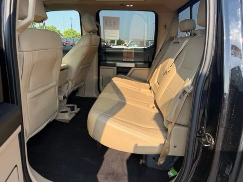 Used 2017 Ford F150 Lariat AWD/4WD image 14