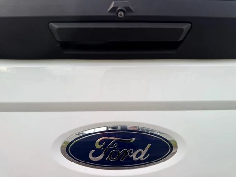 Used 2020 Ford F250 XLT w/ XLT Value Package AWD/4WD image 40