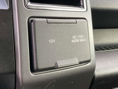 Used 2017 Ford F150 XLT w/ Equipment Group 302A Luxury image 33