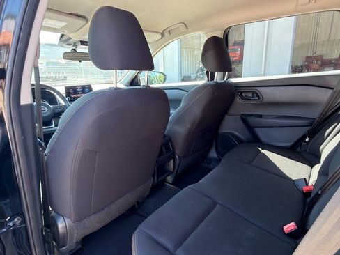 Used 2024 Nissan Rogue S image 20