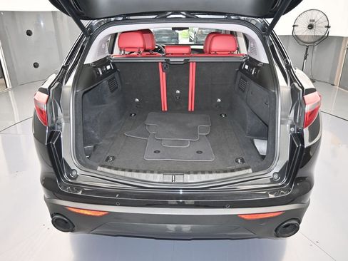 Used 2019 Alfa Romeo Stelvio w/ Nero Edizione image 36