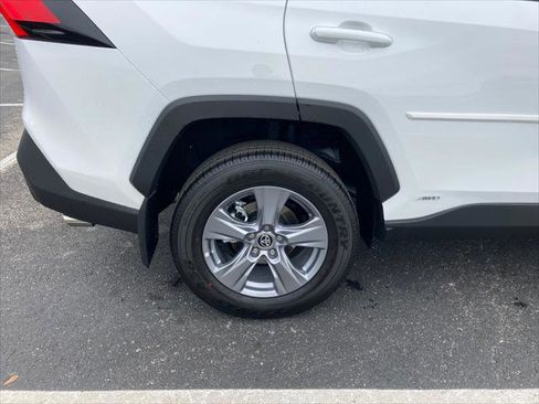 Certified 2024 Toyota RAV4 LE AWD/4WD image 13