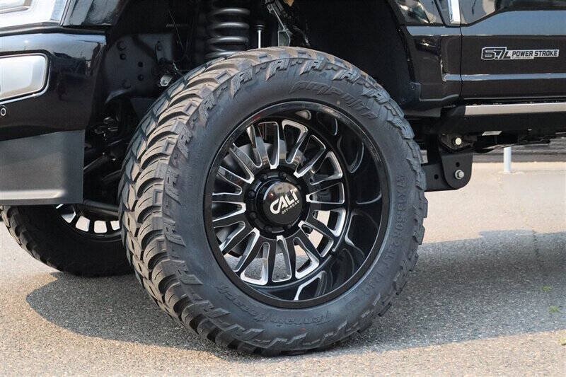 Used 2024 Ford F350 Platinum AWD/4WD image 13