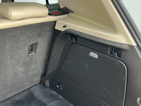 Used 2018 Buick Encore Premium image 12