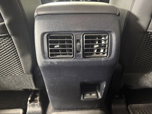 Used 2024 Toyota 4Runner TRD Off-Road Premium image 13