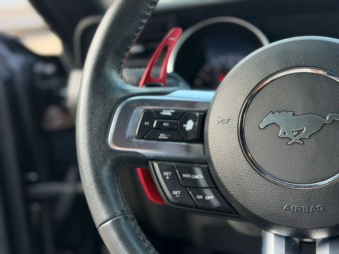 Used 2020 Ford Mustang Coupe RWD image 16