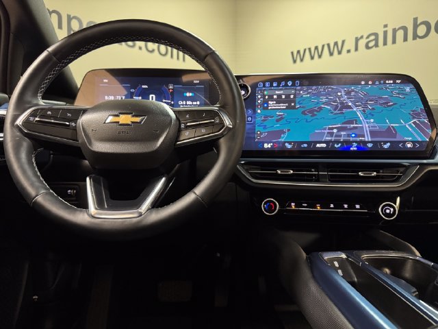 Used 2024 Chevrolet Equinox EV LT FWD image 9
