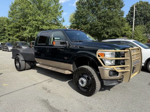 Used 2012 Ford F350 King Ranch image 3
