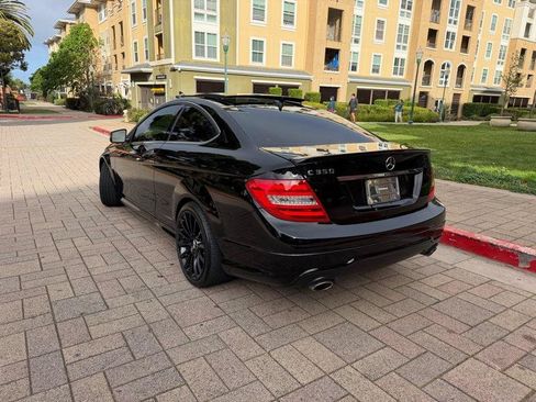 Used 2012 Mercedes-Benz C 350 Coupe image 4