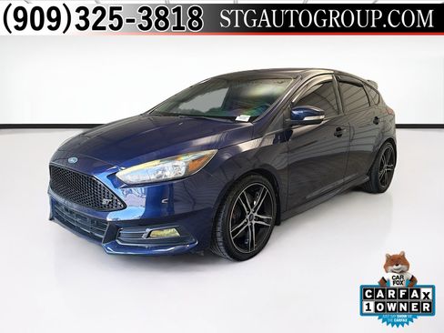 Used 2017 Ford Focus ST FWD image 1