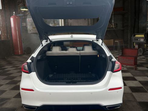 Used 2022 Honda Civic Sport Touring image 10