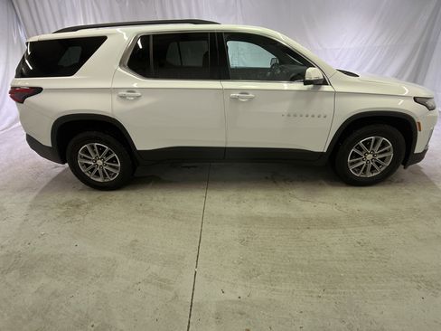 Certified 2023 Chevrolet Traverse LT image 12