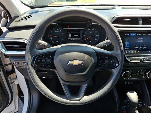Certified 2023 Chevrolet TrailBlazer LT w/ Convenience Package AWD/4WD image 19