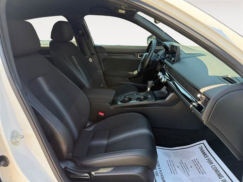 Used 2024 Honda Civic Sport image 17