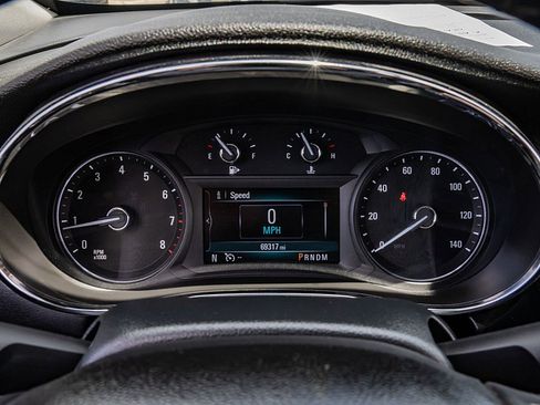 Used 2018 Buick Encore Preferred FWD image 31