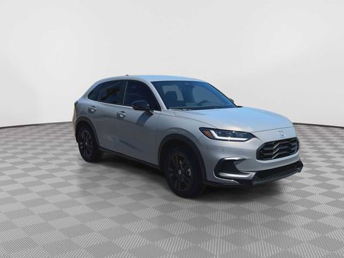 New 2026 Honda HR-V Sport image 2