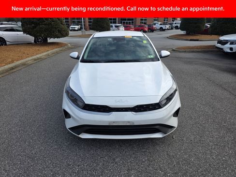 Used 2024 Kia Forte LXS image 8