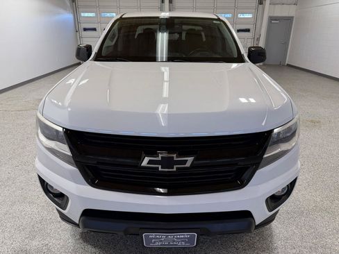 Used 2020 Chevrolet Colorado LT w/ Redline Special Edition AWD/4WD image 3