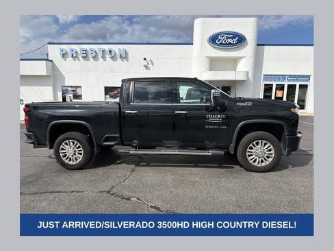 Used 2023 Chevrolet Silverado 3500 High Country w/ Technology Package AWD/4WD image 1