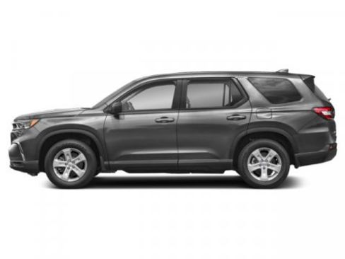 Used 2023 Honda Pilot LX image 3