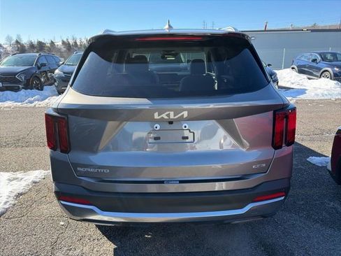 New 2026 Kia Sorento EX w/ EX Premium Package AWD/4WD image 6