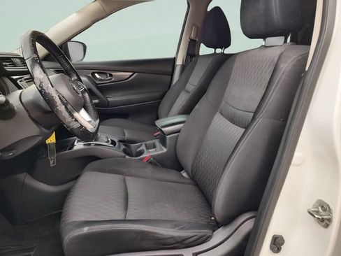 Used 2020 Nissan Rogue S w/ Special Edition Package FWD image 26