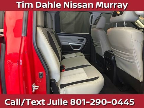 Used 2021 Nissan Titan SV w/ SV Convenience Package AWD/4WD image 18