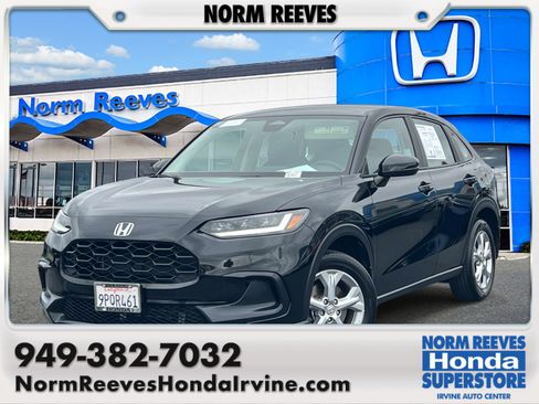 Certified 2025 Honda HR-V LX image 1