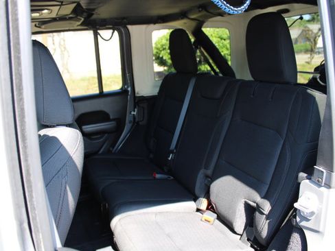 Used 2021 Jeep Wrangler Unlimited Sport AWD/4WD image 20