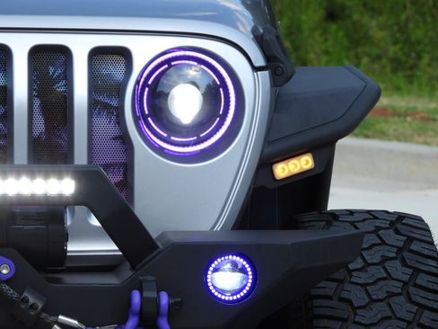 Used 2018 Jeep Wrangler Sport AWD/4WD image 46
