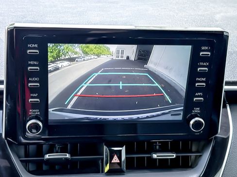 Used 2020 Toyota Corolla SE image 22