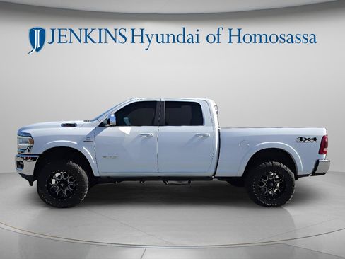 Used 2022 RAM 2500 Laramie AWD/4WD image 8